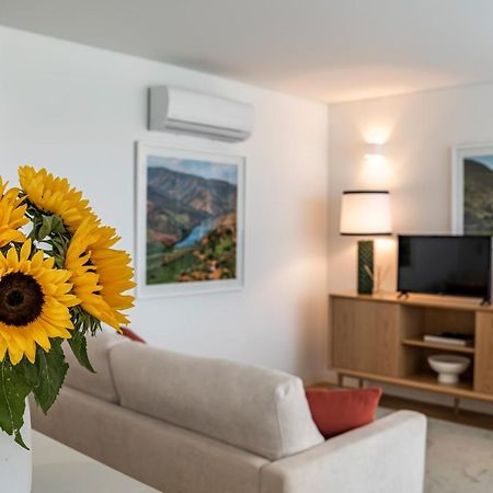 Bonfim Living - Great Location, Al Fresco Dining And Free Private Parking Apartman Porto Kültér fotó