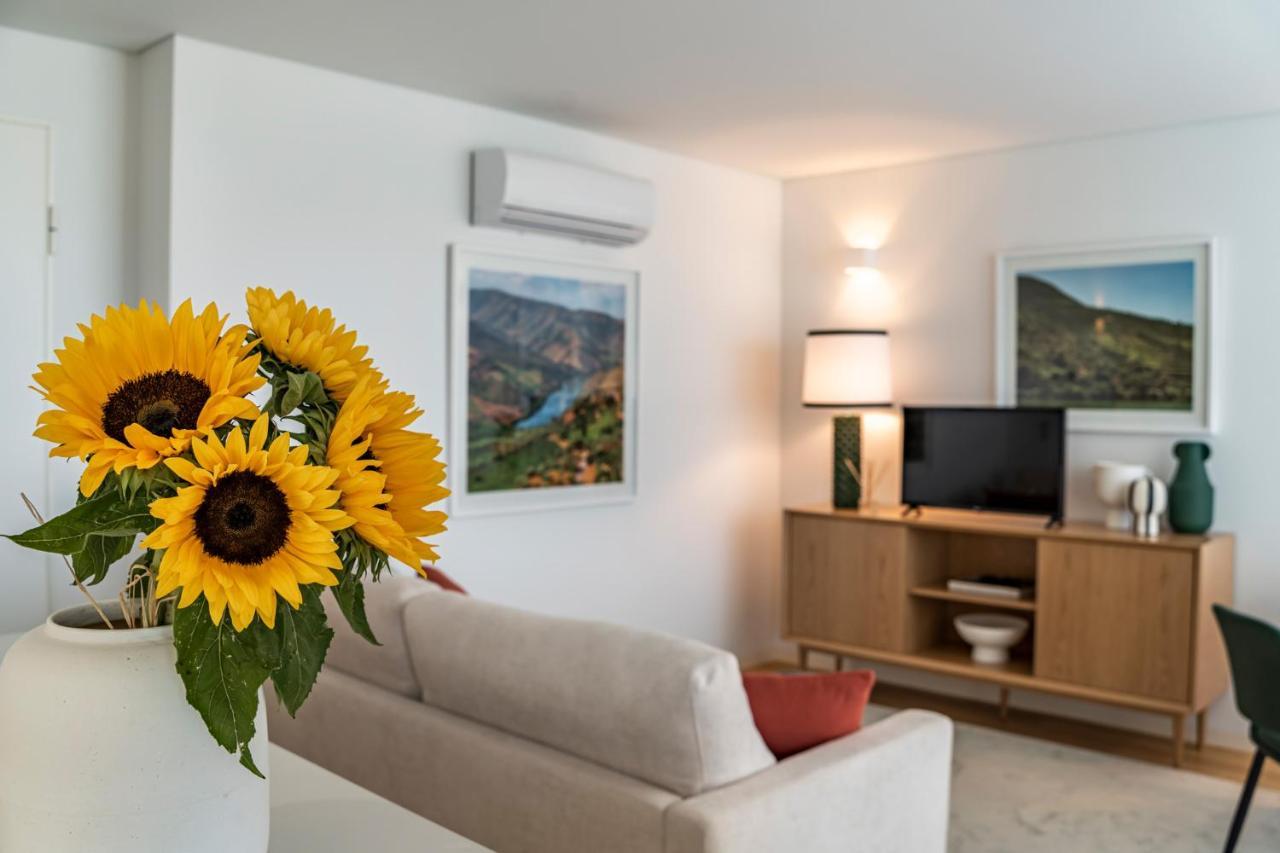 Bonfim Living - Great Location, Al Fresco Dining And Free Private Parking Apartman Porto Kültér fotó