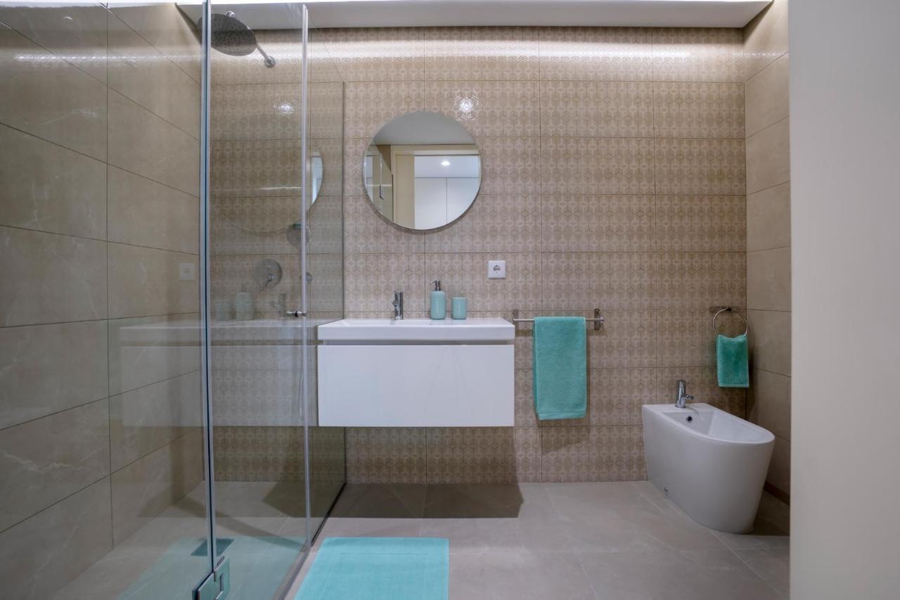 Bonfim Living - Great Location, Al Fresco Dining And Free Private Parking Apartman Porto Kültér fotó