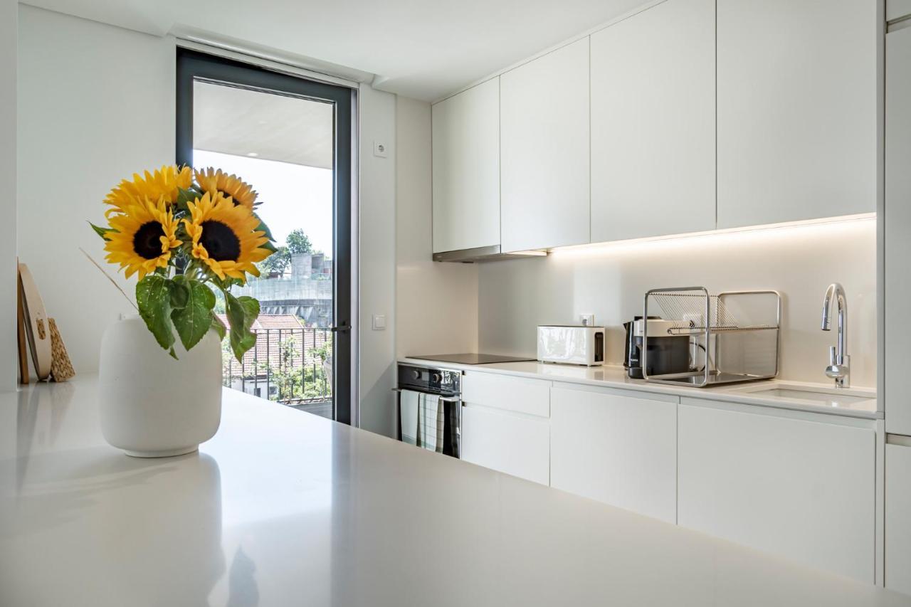 Bonfim Living - Great Location, Al Fresco Dining And Free Private Parking Apartman Porto Kültér fotó